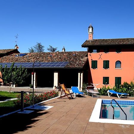 Isola Di Wight Bed and Breakfast San Michele al Tagliamento Eksteriør billede
